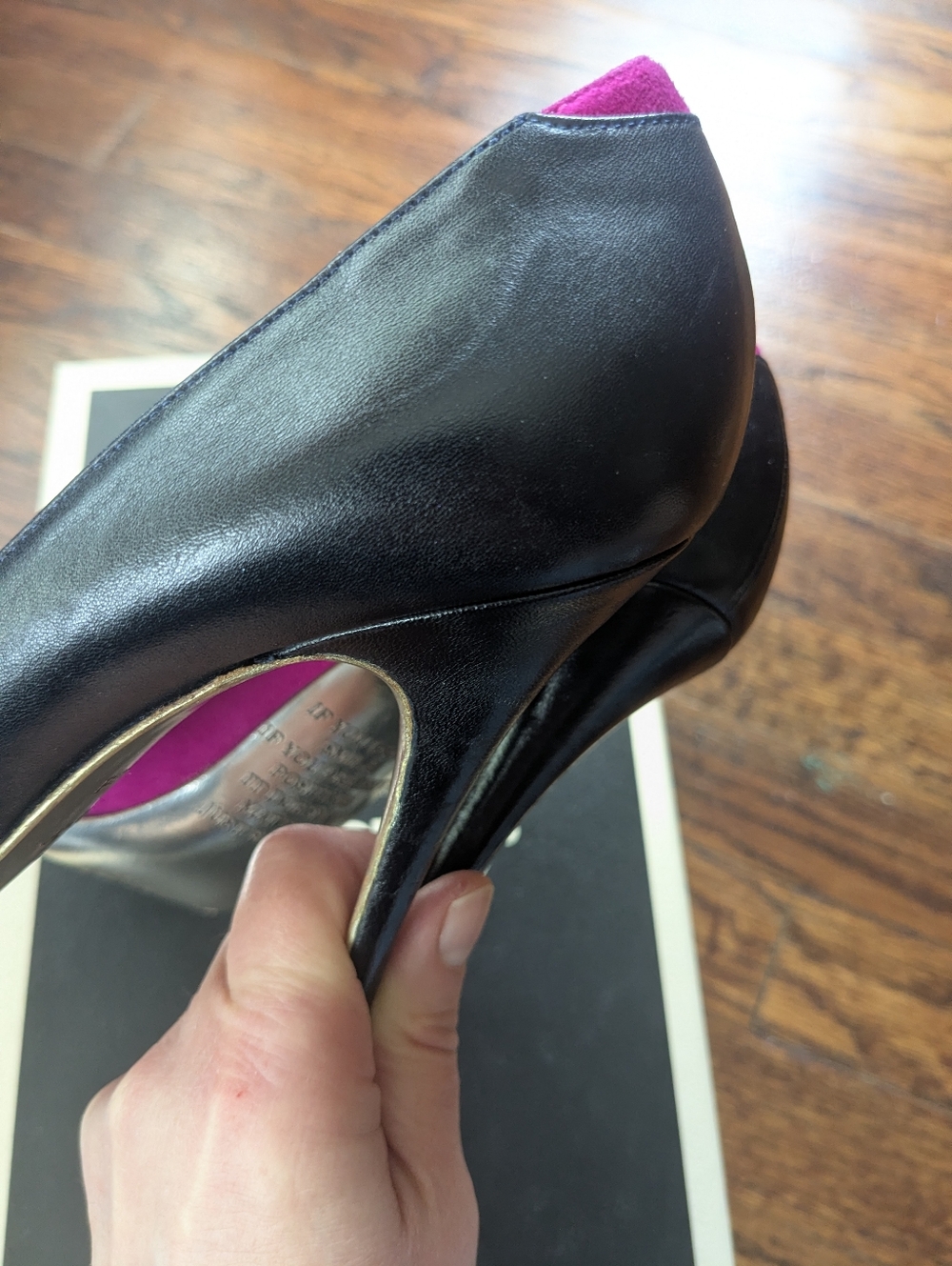 Two-Tone Italian Pointed Pumps in Fuchsia and Black - Picture 10 of 13
